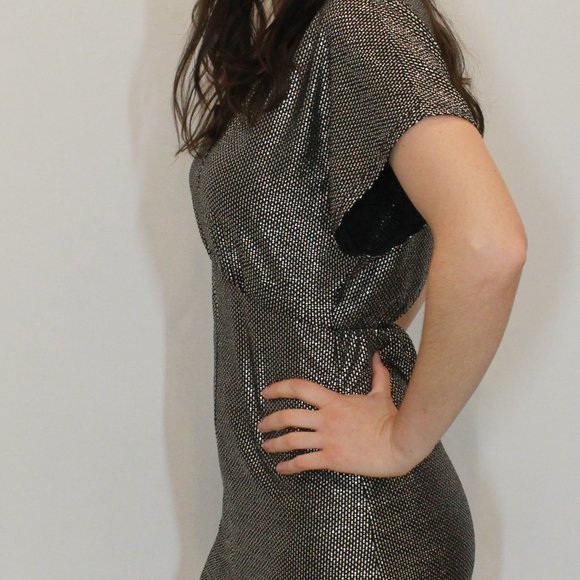 LUSH Sparkle V-Neck Dress - Medium - Picture 5 of 13